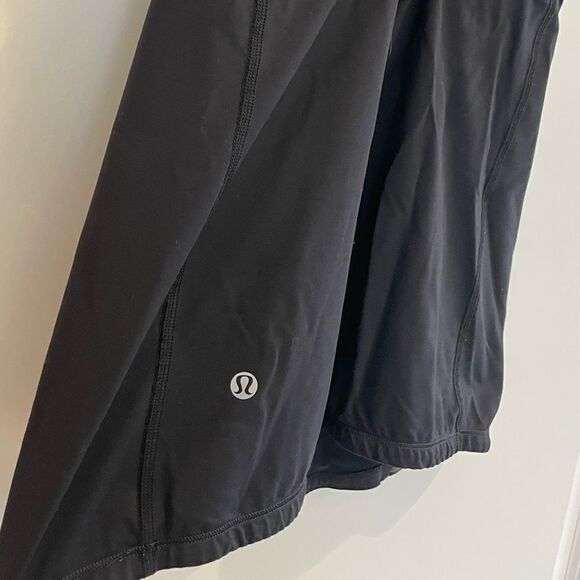 EUC Lululemon Black Run Catch Me Tank Sz. 6 - Picture 4 of 5